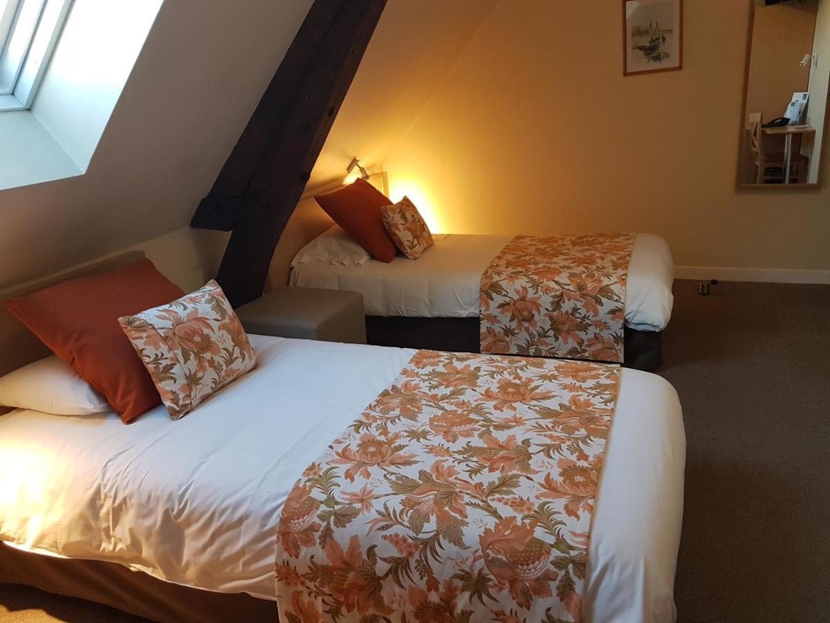 Hotel Henri IV Coutras 外观 照片