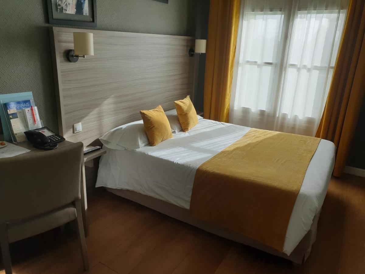 Hotel Henri IV Coutras 外观 照片