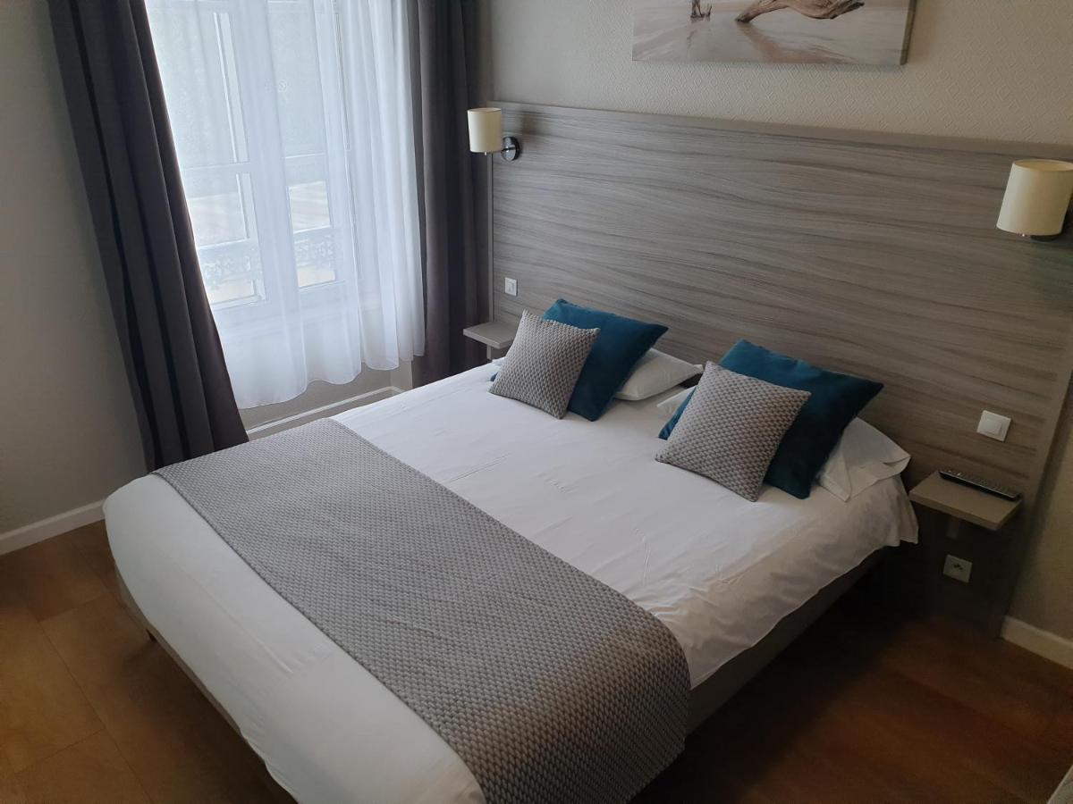 Hotel Henri IV Coutras 外观 照片