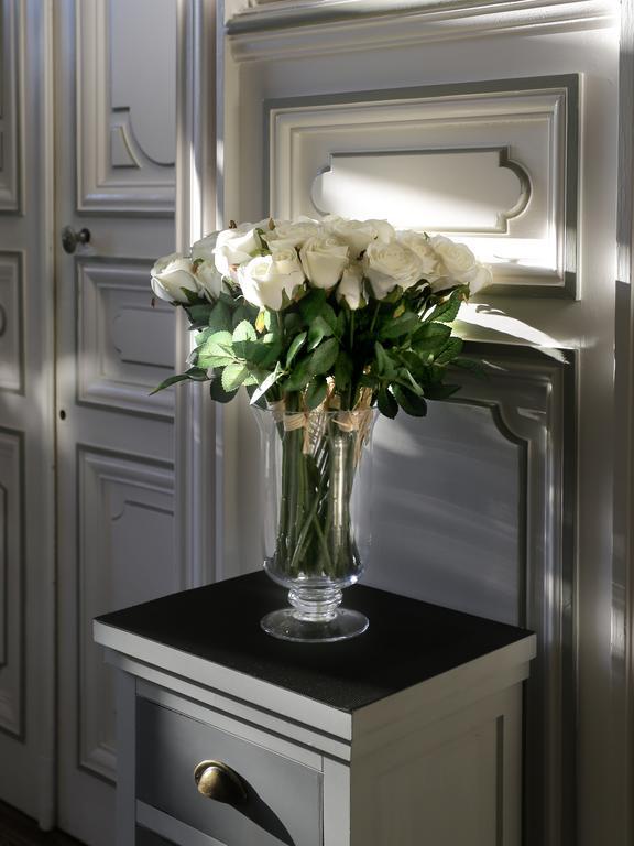 Hotel Henri IV Coutras 外观 照片