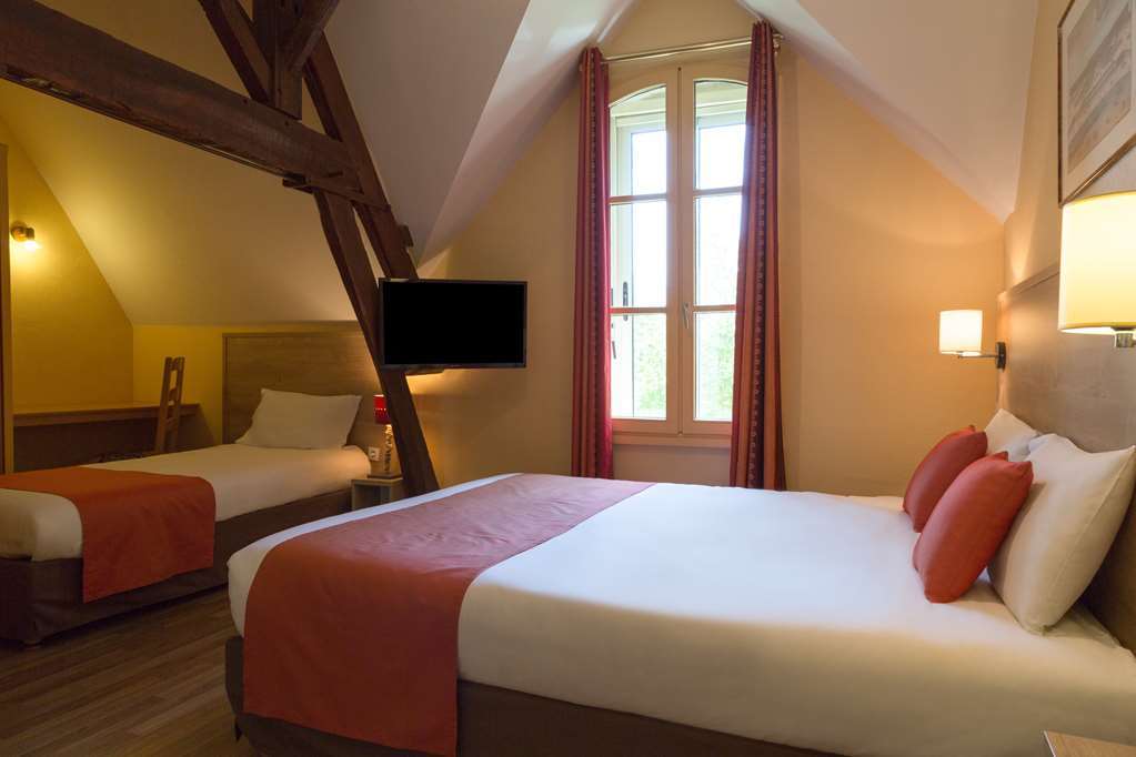 Hotel Henri IV Coutras 客房 照片